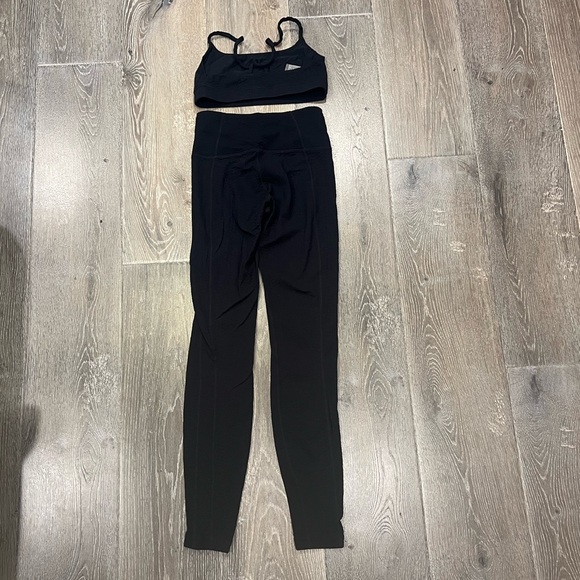 Gigi C Active Set - Picture 5 of 7